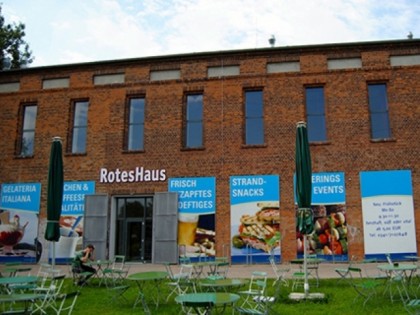 照片: Rotes Haus am Kulkwitzer See